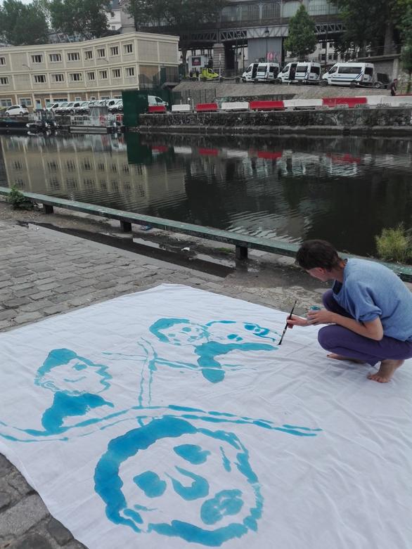 Canal Saint Martin, nach der Räumung der Zelte durch Polizei und Hilfsorganisationen